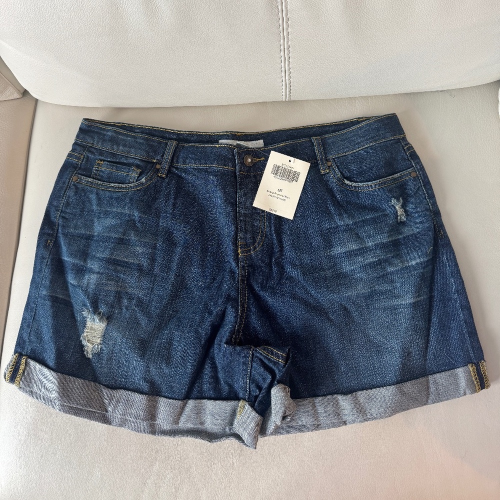 Boston Proper Distressed Cuffed Jean Shorts. Size 18. Brand New